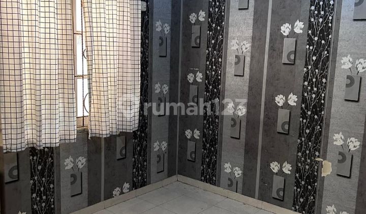 Jual Rumah 1 Lantai Butuh Renovasi di Metland Menteng, Cakung. 2
