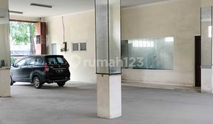 Jual Rumah + Tempat Usaha Semi Furnish Di Teluk Buyung Dekat Dengan Stasiun Bekasi 2