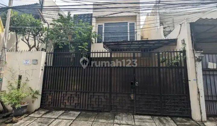 Jual Cepat Rumah 2 Lantai Di Kemanggisan, Palmerah, Jakarta Barat. 1