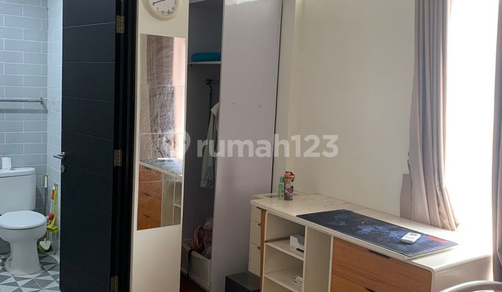 Jual Rumah 2 Lantai di Dalam Cluster Lavesh Harapan Indah 2, Bekasi.