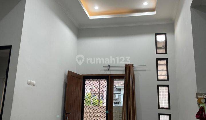 Jual Rumah Bagus Di Cluster Aralia, Harapan Indah, Bekasi 2