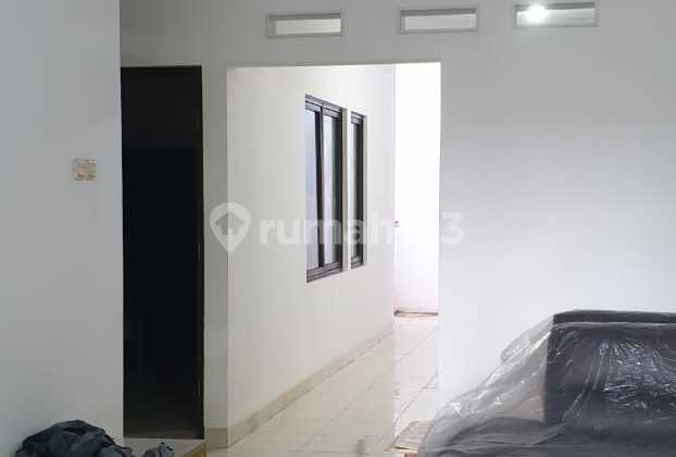 Sell Semi-Furnished Ready-to-Occupy House in Aralia Cluster, Harapan Indah Sell Semi-Furnished Ready-to-Occupy House in Aralia Cluster, Harapan Indah