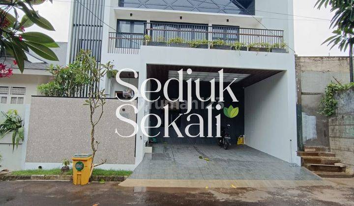 Rumah Modern Skandinavia di Bintaro Siap Huni  1