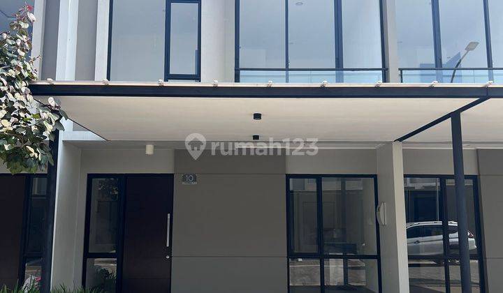 Disewakan rumah milenial pik 2 uk 6x12,5m2 price 50jt  1