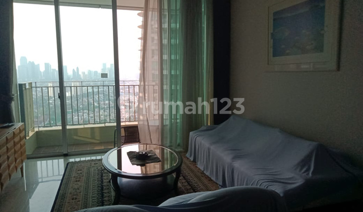 Disewakan Apartemen Kemang Village Tower Cosmo 3 Bedroom 2