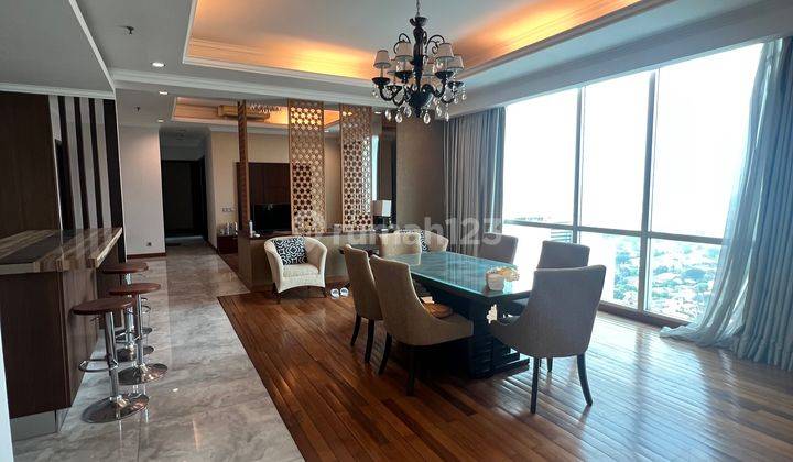 Disewakan Apartemen Kemang Village 5 Bedroom 1