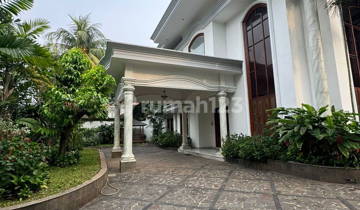 Disewakan Rumah Menteng Jakarta Pusat