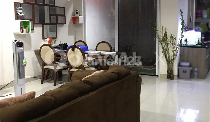 Puan Timur Coconut House, Kelapa Gading, North Jakarta