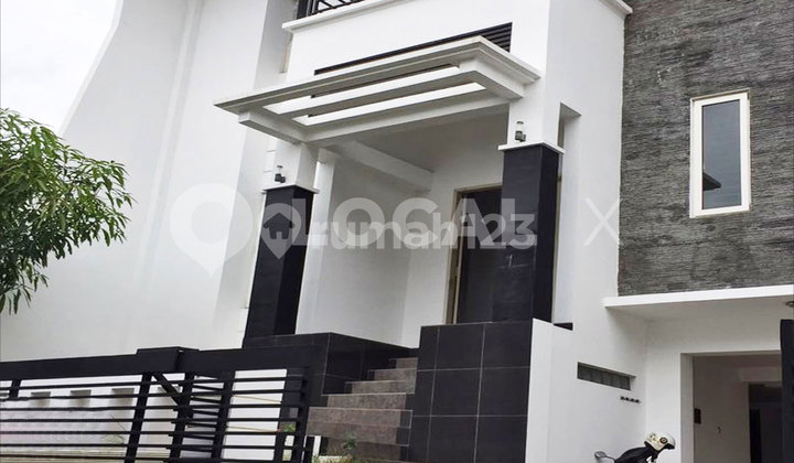 Janur Elok House, North Jakarta, Kelapa Gading