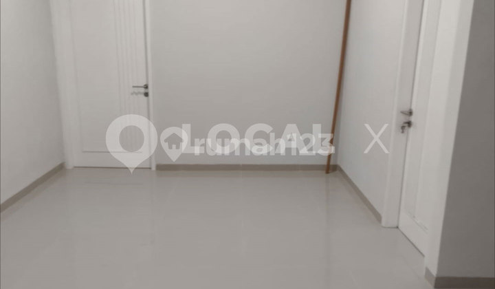 Rumah Kelapa Cengkir Barat Kelapa Gading, Jakarta Utara Rumah Kelapa Cengkir Barat Kelapa Gading, Jakarta Utara