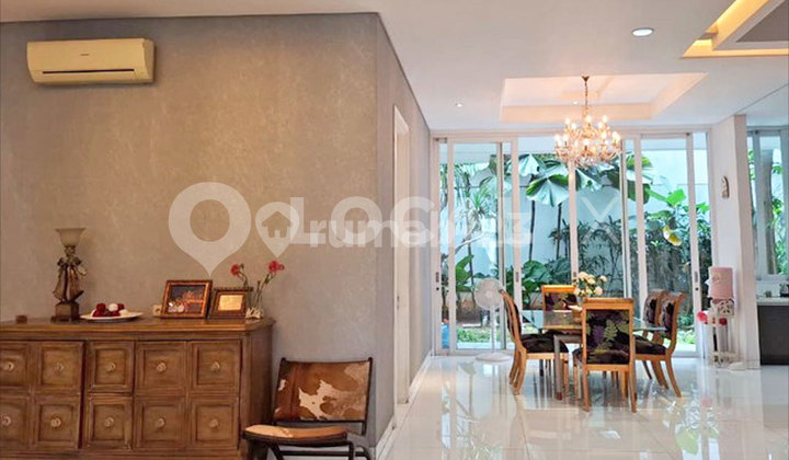 Rumah Artha Gading, Kelapa Gading, Jakarta Utara