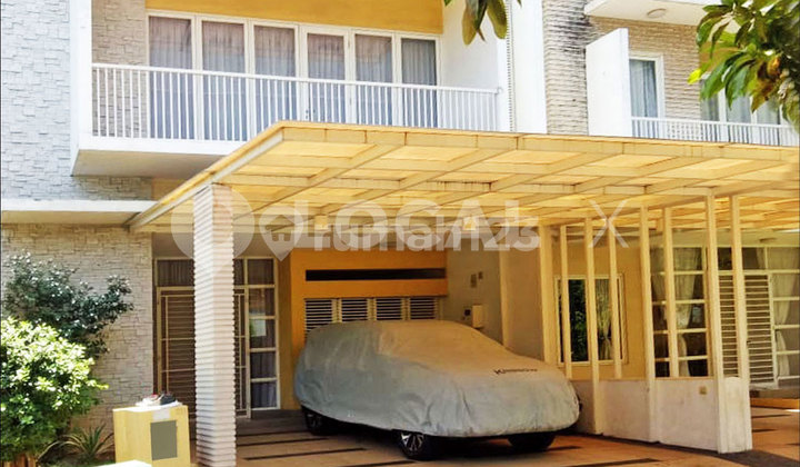 Grand Orchard Clover House, Kelapa Gading, North Jakarta