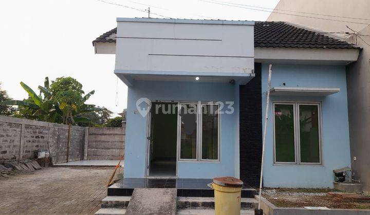 Dijual Rumah Medoho 1