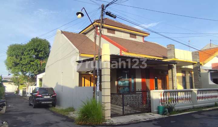 Dijual Rumah 2 Lantai di Perum Kudus Permai