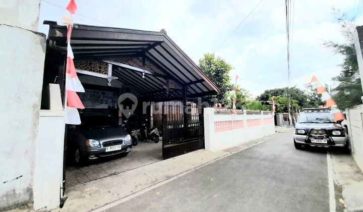 Rumah Jawa Strategis Jalan A. Yani Dekat Pusat Kota 