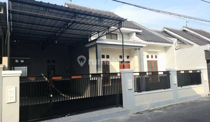 Rumah Bagus Siap Huni Gumpang Dekat Superindo  2