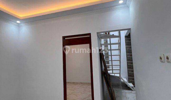 Rumah Murah 2 Lantai Strategis Banyuanyar Solo 2