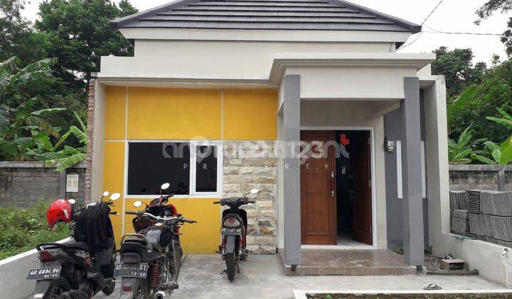 Rumah Bagus Siap Huni Dekat Kampus Akfis Gedongan 2