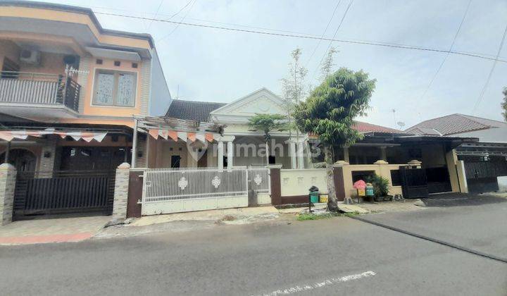 Rumah Strategis Siap Huni Teluk Pinggir Jalan Raya  1