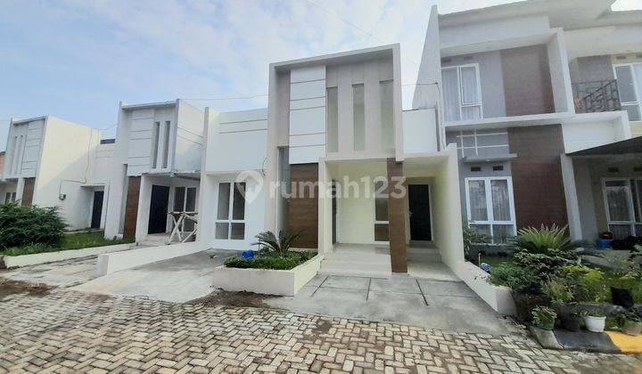 Perumahan Modern Bonavida Town House Purwokerto Selatan 1