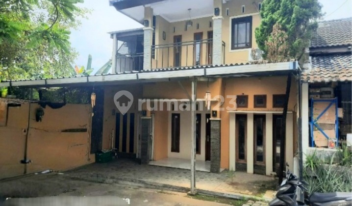 Two-Story House in Bancarkembar Estate, City Center, Near Aston
