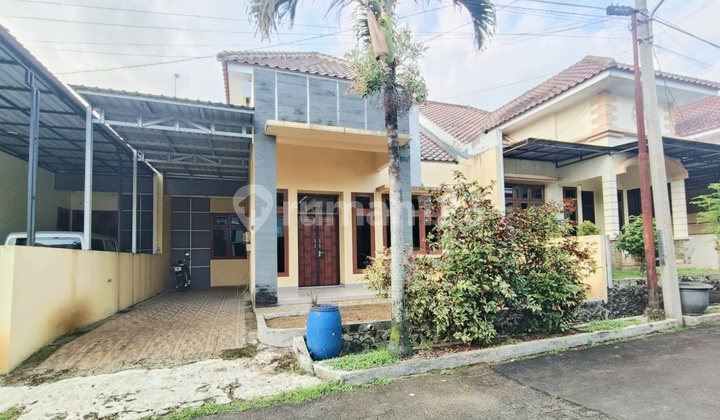 House for Sale in Raffles Pandak Estate Near Unsoed 1