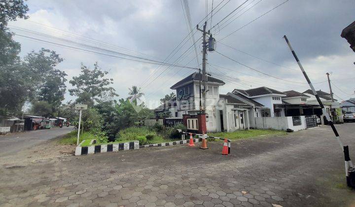 Rumah Strategis Pinggir Jalan Raya Purwokerto Barat  1