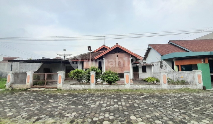 Rumah Bangunan Klasik Perum Ketapang Indah Sokaraja Dekat Margono Rumah Bangunan Klasik Perum Ketapang Indah Sokaraja Dekat Margono