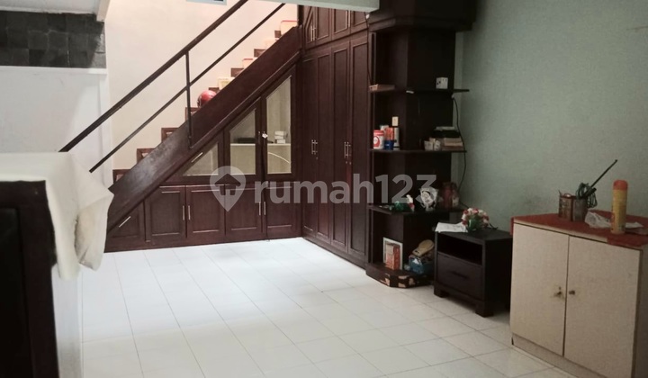 Two-Story House in Bancarkembar Estate, City Center, Near Aston 2