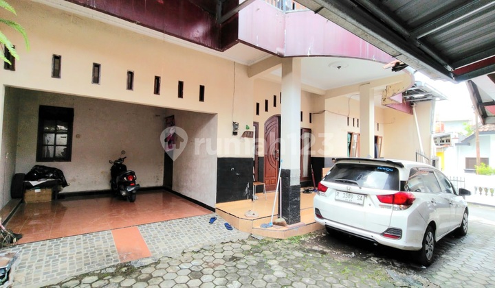 Dijual Rumah Kost Aktif 2 Lantai Grendeng Unsoed