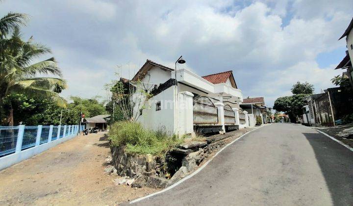 Rumah Strategis Hook Bantarsoka Dekat Stasiun 2