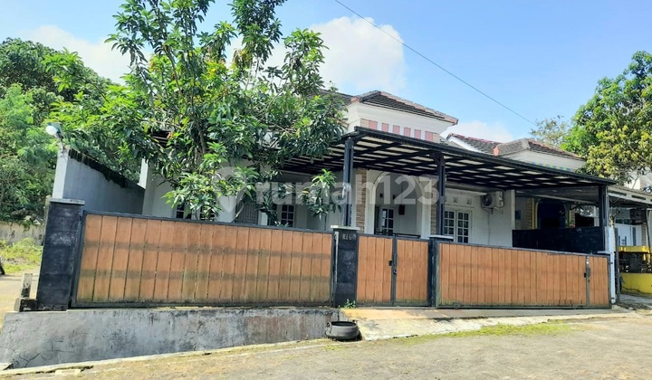 Rumah Hook Bantarsoka Dekat Alun-Alun Purwokerto