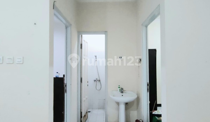 dapur rumah graha timur siap huni