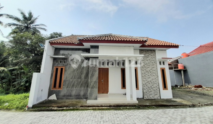 Rumah Baru Teluk Dekat Ke Sekolah Telkom 1