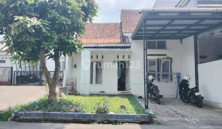 Rumah Hook Karanggintung Shm Halaman Belakang Luas 1