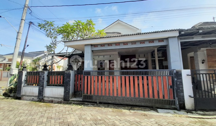 Rumah Hook 2 Lantai Sapphire Tanjung Strategis Tengah Kota Rumah Hook 2 Lantai Sapphire Tanjung Strategis Tengah Kota