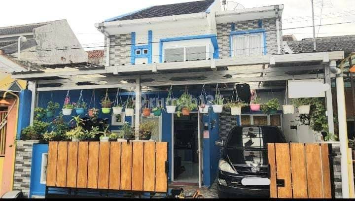 Rumah 2 Lantai Karangklesem Strategis Dekat Taman Andhang 1