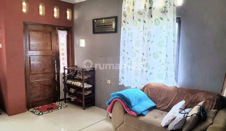 Rumah Kampung Karangnangka View Pedesaan Utara Unwiku 2