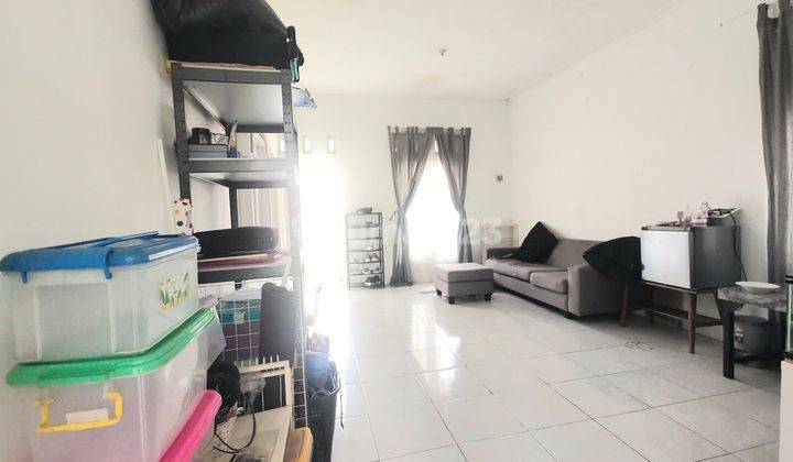 Rumah Hook Karanggintung Shm Halaman Belakang Luas 2