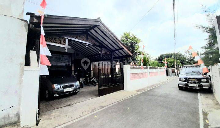 Rumah Jawa Strategis Jalan A. Yani Dekat Pusat Kota  1