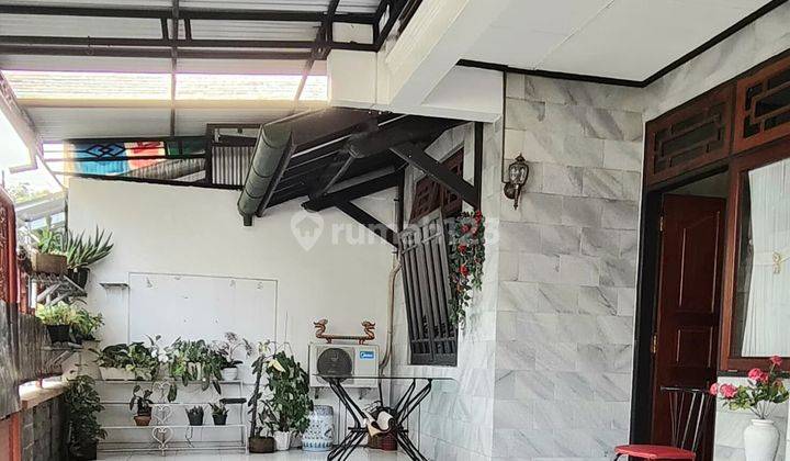 Rumah 2 Lantai Hoek Strategis Jatiwinangun Dekat Aston 2