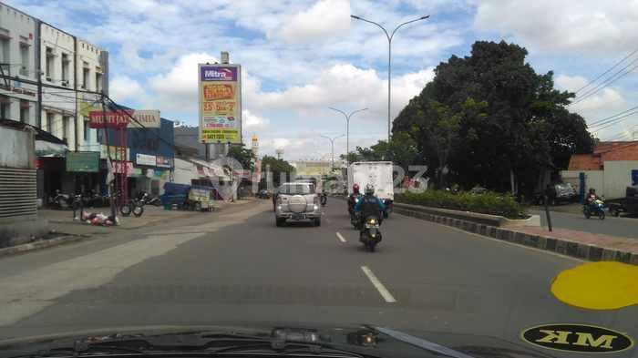 Ruko Gandeng Serpong Raya 3 Lantai Ruko Gandeng Serpong Raya 3 Lantai
