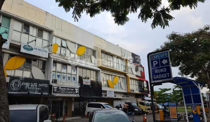Ruko Gadget Paramount Serpong Bagus, 3 Lantai, Jalan Ramai