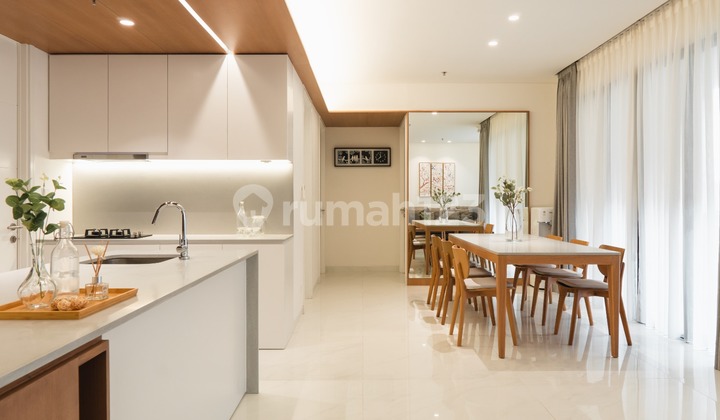 Lloyd Alam Sutera Apartment 3 BR Furnished Lloyd Alam Sutera Apartment 3 BR Furnished