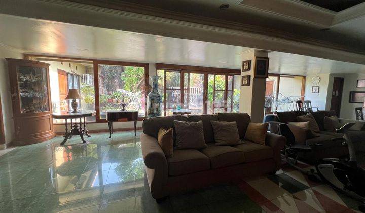 Rumah Pinggir Jalan Kencana Loka Bsd City 1