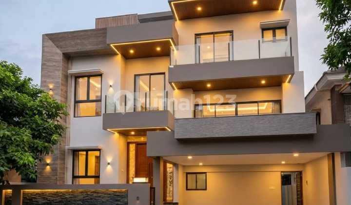 3-Storey Independent Building House in BSD City