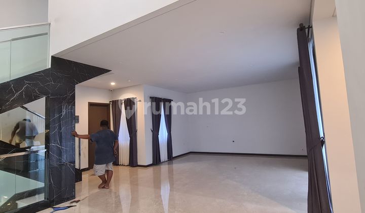 Disewakan Rumah Zora Cluster Keia Bsd City 3 Lantai