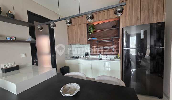 Apartemen Lloyd 2 Kamar Tidur Semi Furnished Bagus 2