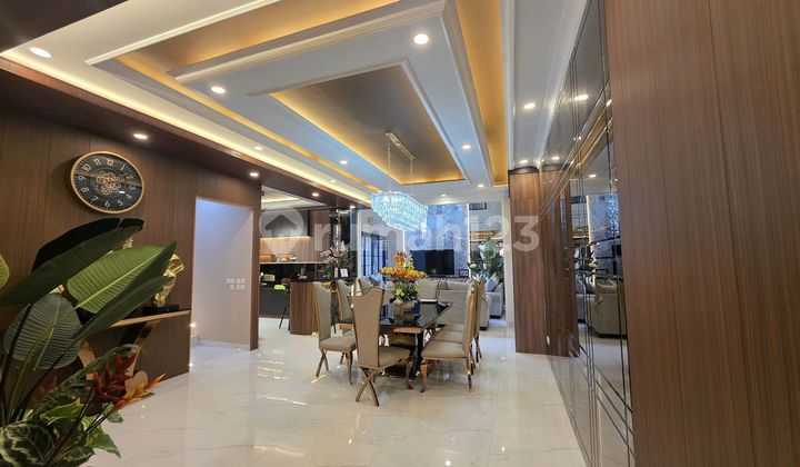 Independent Building House Foresta Bsd City