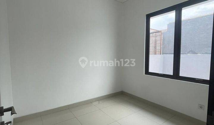 Rumah 2 Lantai Shm Bagus Eminent Cluster Illustria Bsd City 2